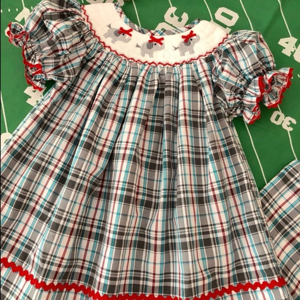 Bundle sell Two Elephant Smocked Dresses